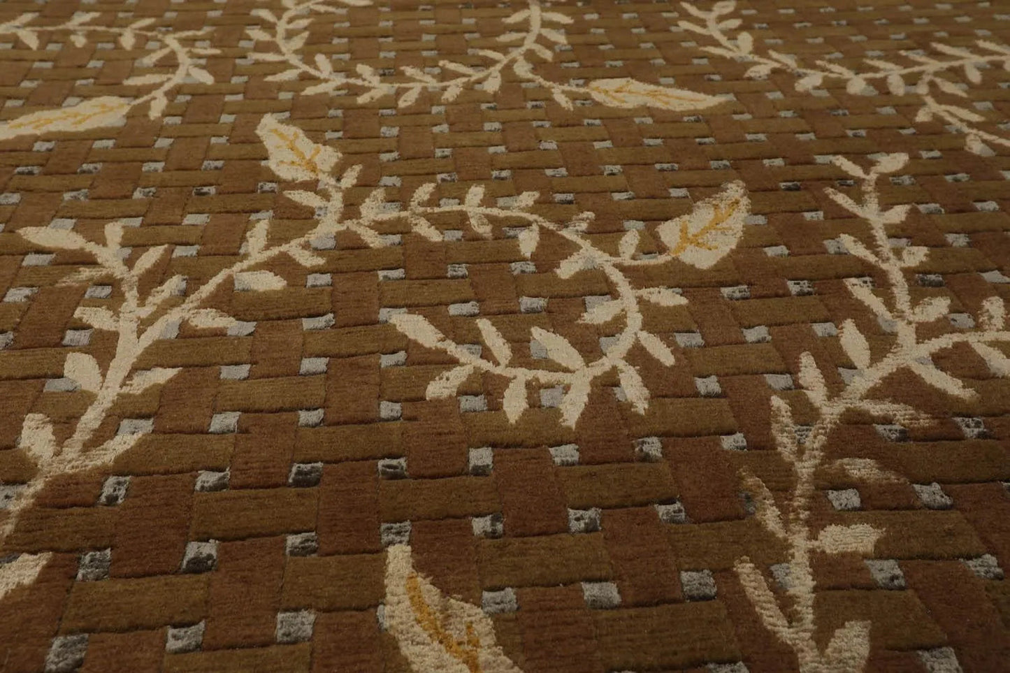 8’x10’ Couristan Hand Knotted Wool & Silk Basketweave Tibetan Area Rug Brown