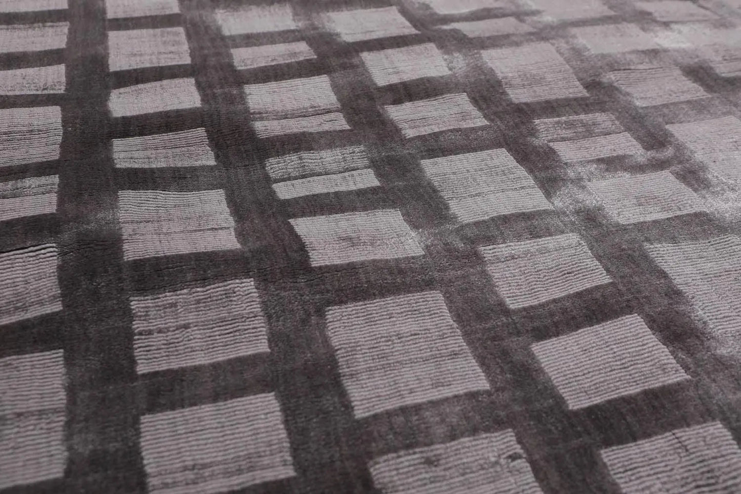 4x6 Hand Tufted Bamboo Silk Oriental Area Rug Tone on Tone Grey, Color