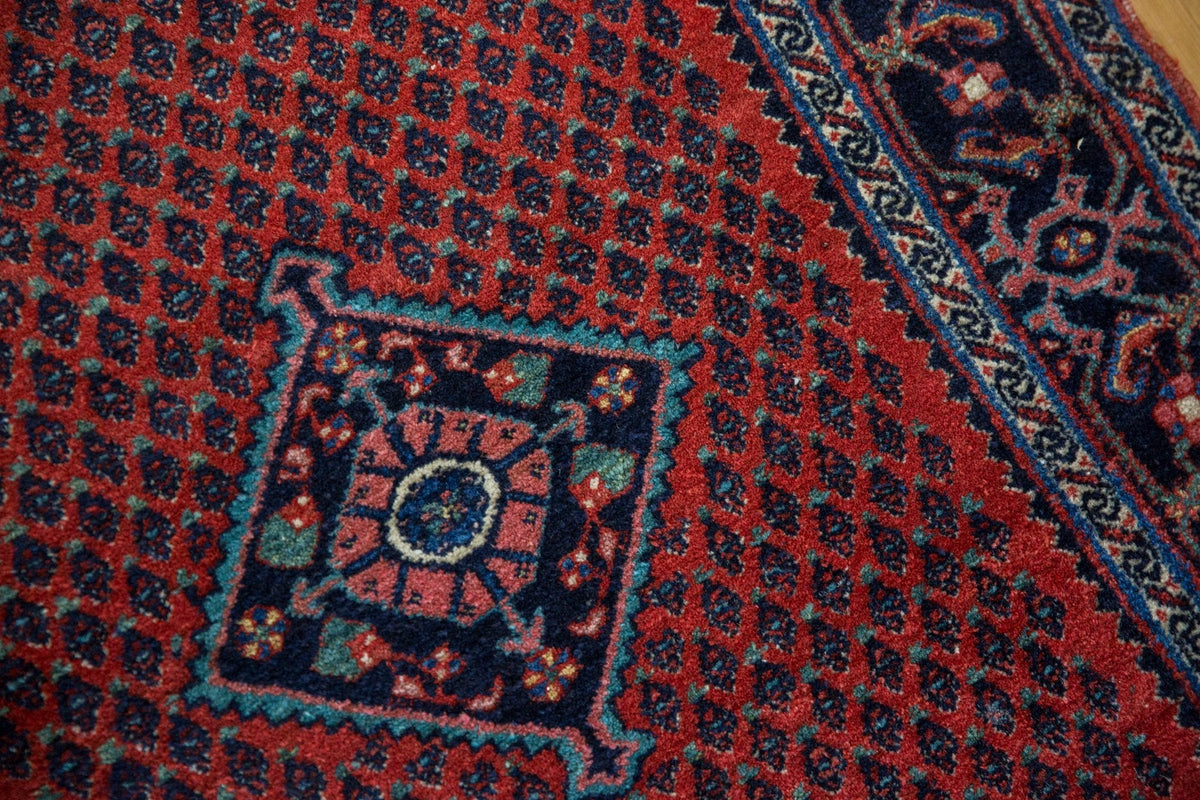 2.5x4 Vintage Fine Engelas Rug