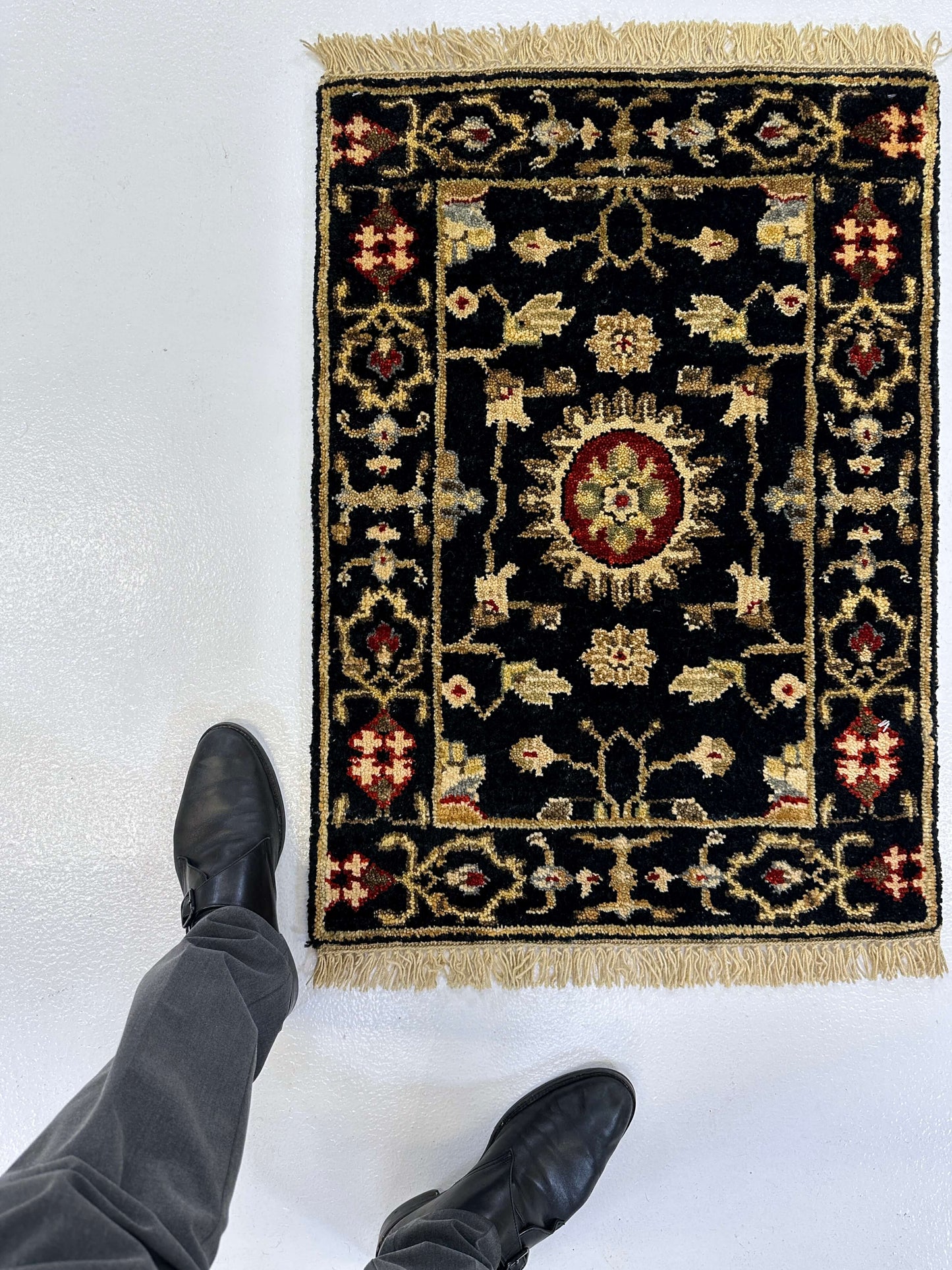 Indo-Persian wool (2x3) black