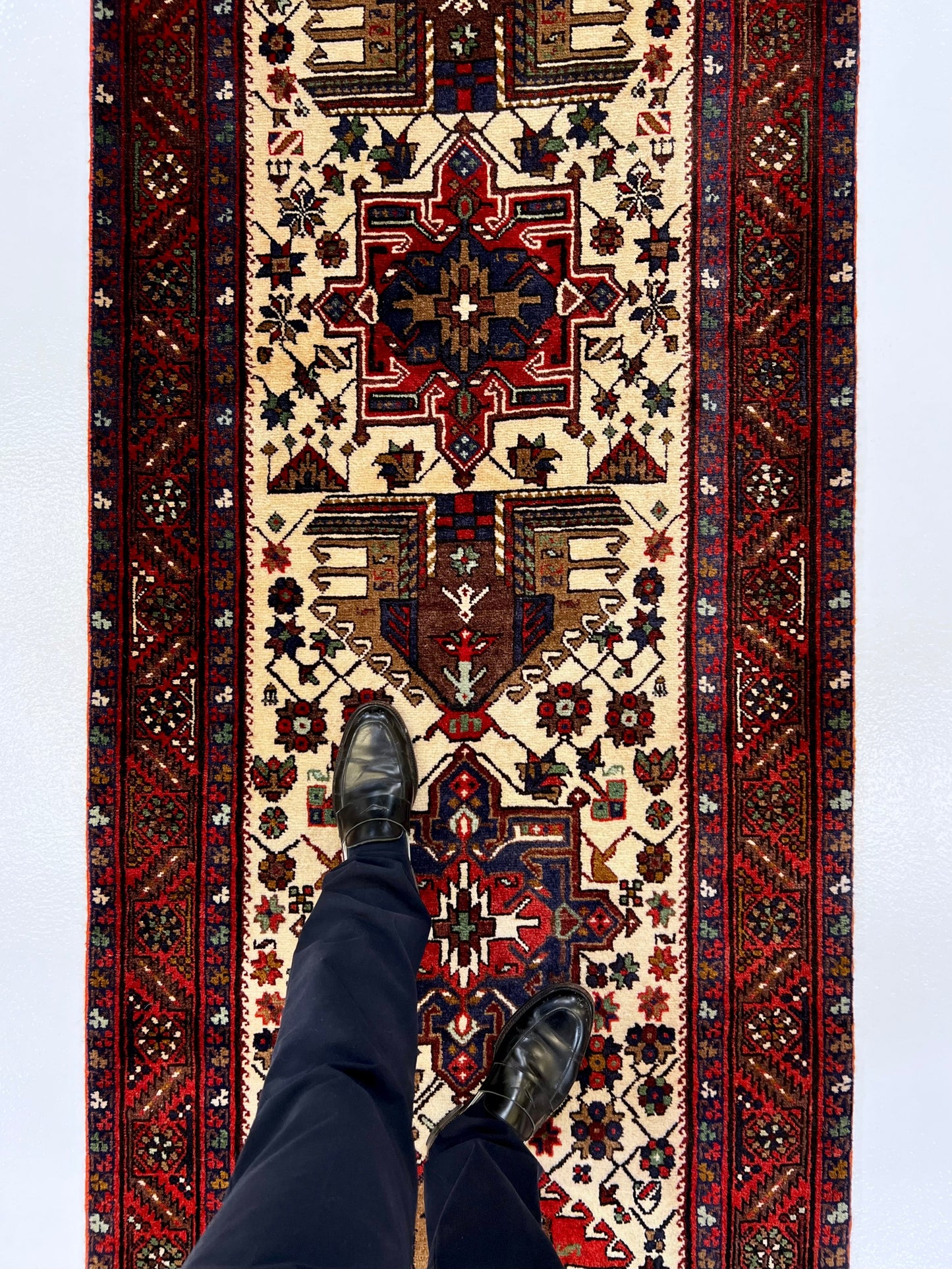 Vintage Persian Karajeh (3'01"x14'05") ivory/dk.red