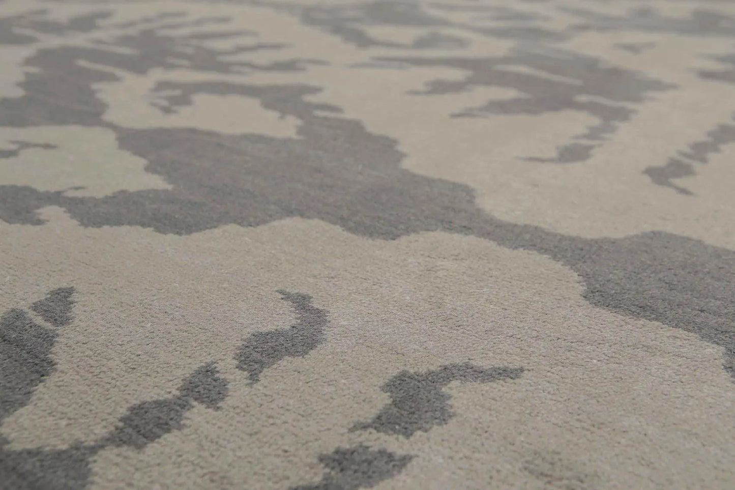 6' x 9' Hand Knotted Designer Abstract 100% Wool Area Rug Gray