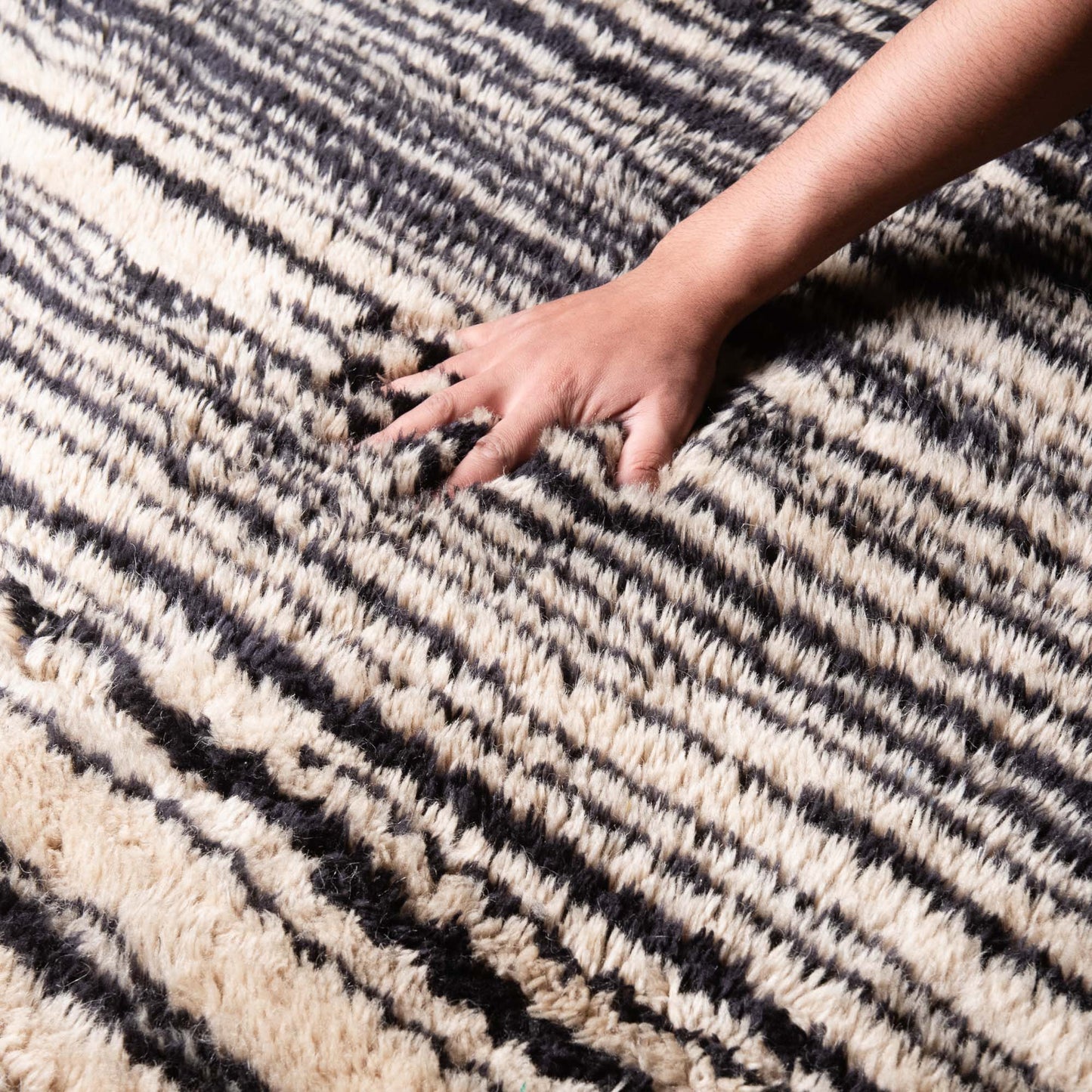 Desert Dazzle - Luxury Shag Moroccan Rug
