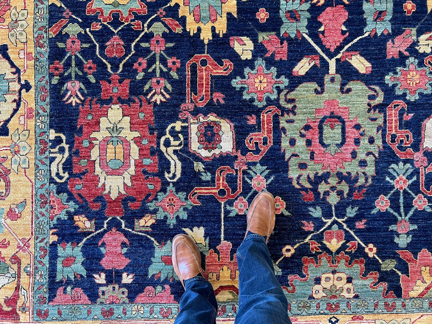 Afghan Serapi (10'00"x13'08") navy/gold