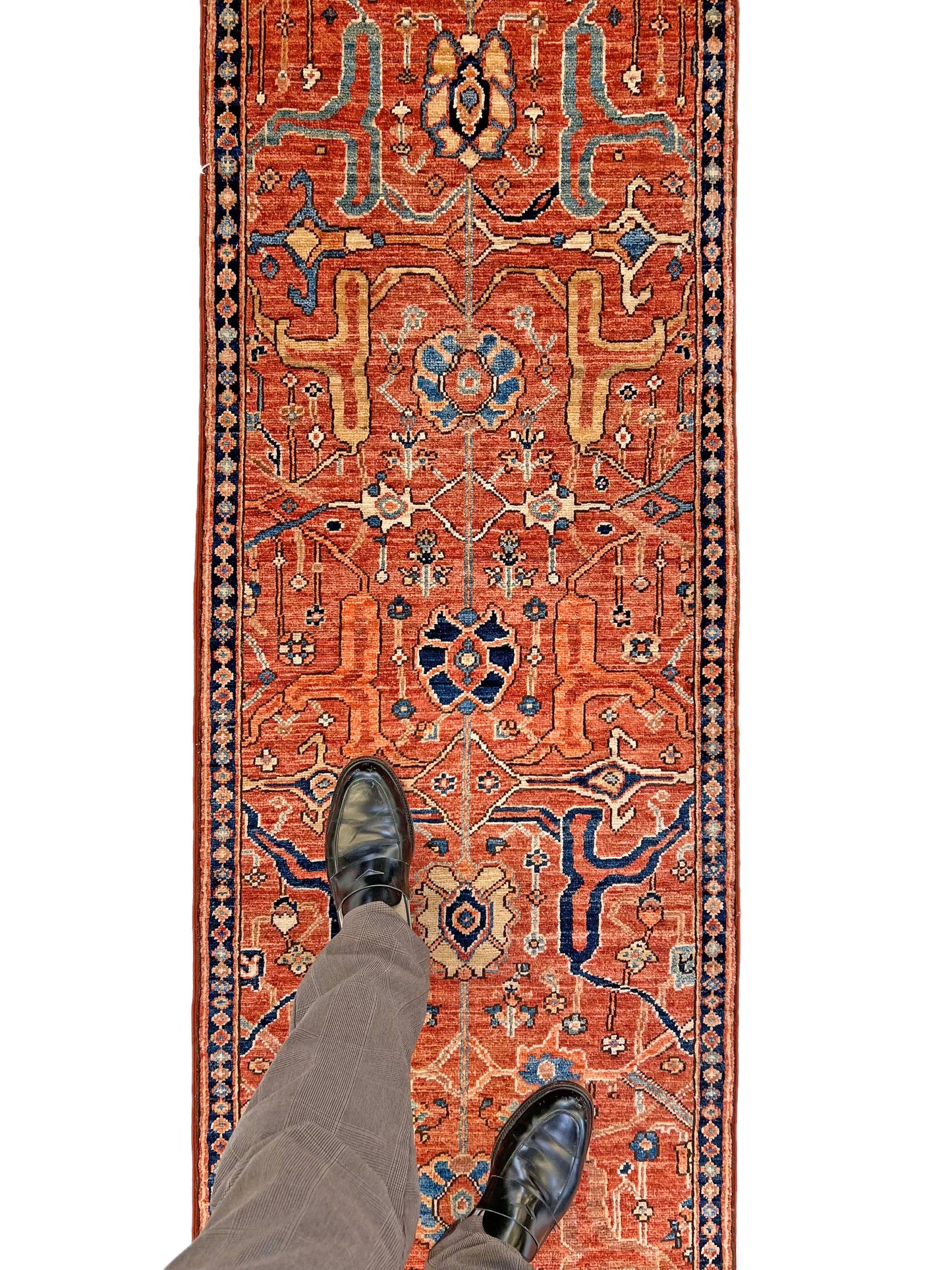 Ariana (2'00"x5'10") rust