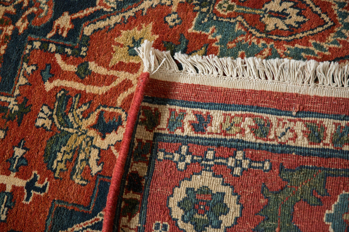 6x9.5 Vintage Indian Heriz Design Carpet