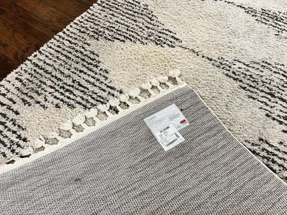 Shag Rug 5x8, Off White and Black Modern Contemporary Shag Area Rug, Moroccan Style Rug 5 x 8 ft, Medium Sized Rug, nuLoom Rug