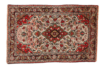 2.5x4 Vintage Dargezine Rug