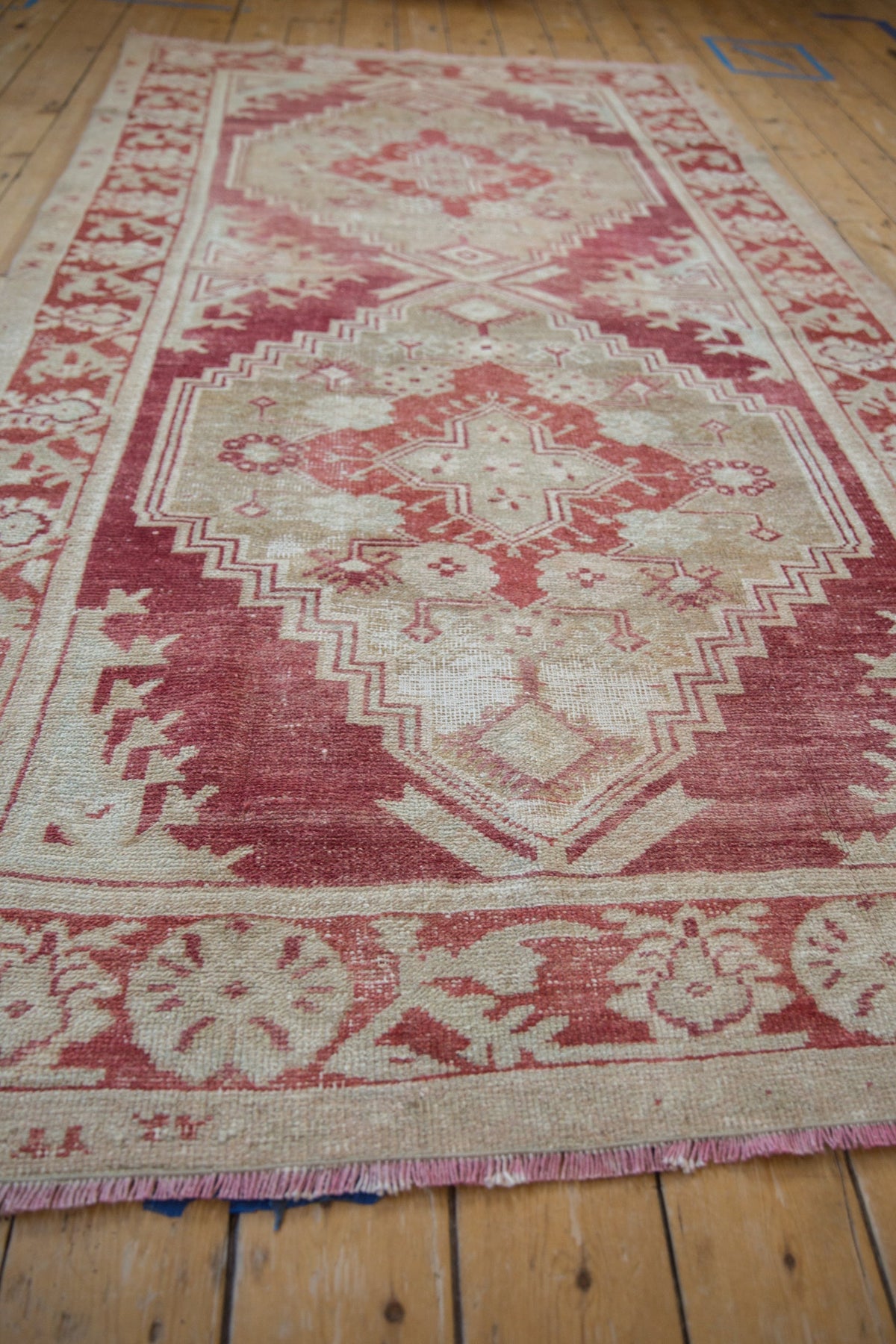 5x9 Vintage Distressed Oushak Carpet