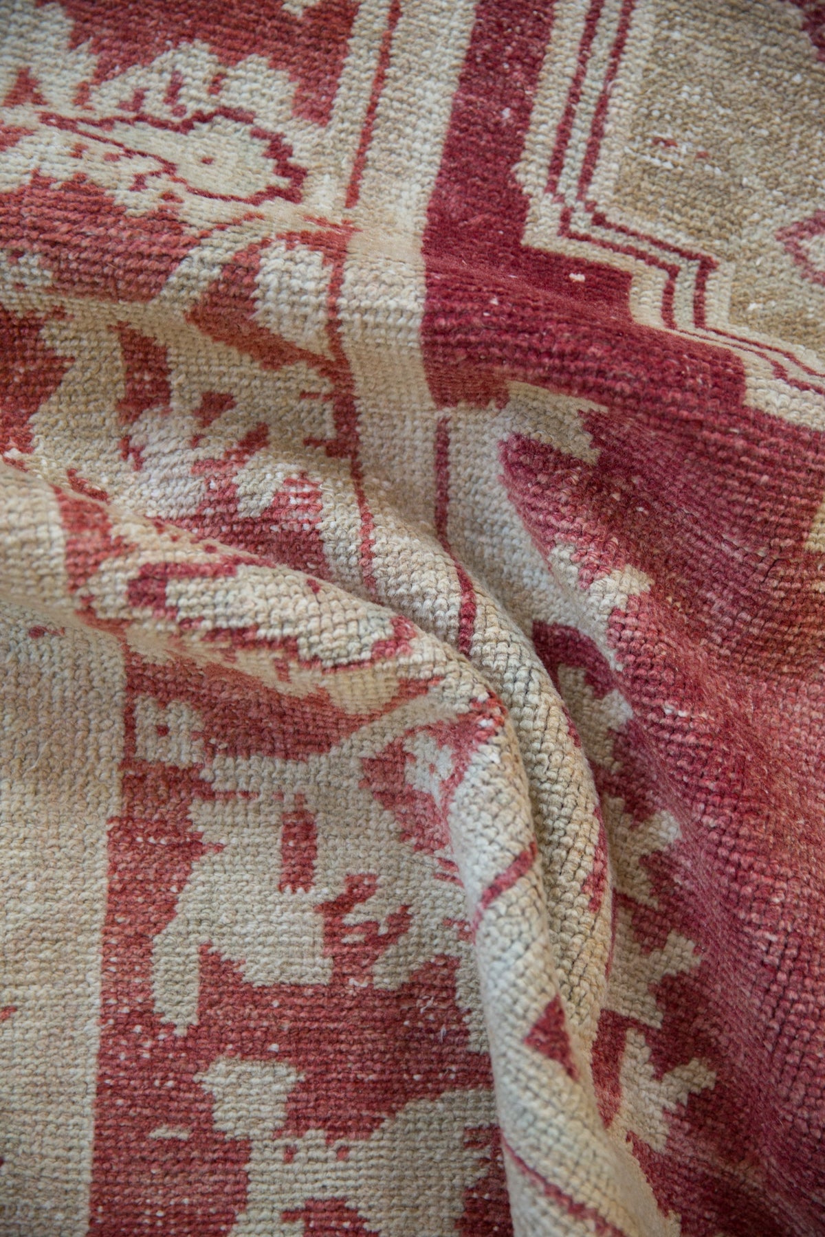 5x9 Vintage Distressed Oushak Carpet