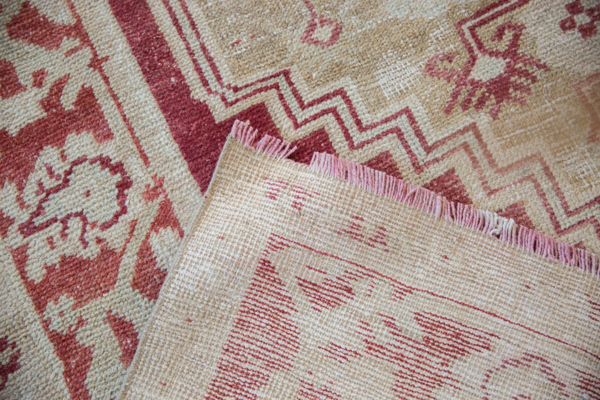 5x9 Vintage Distressed Oushak Carpet