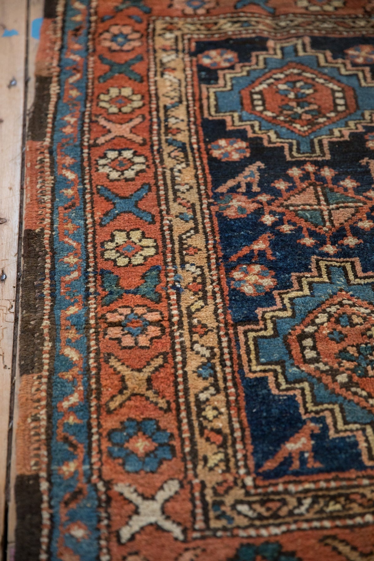 2.5x4.5 Antique Heriz Rug