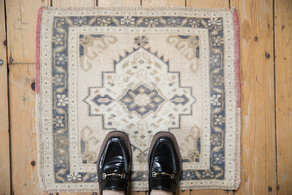 2x2 Vintage Distressed Oushak Square Rug Mat