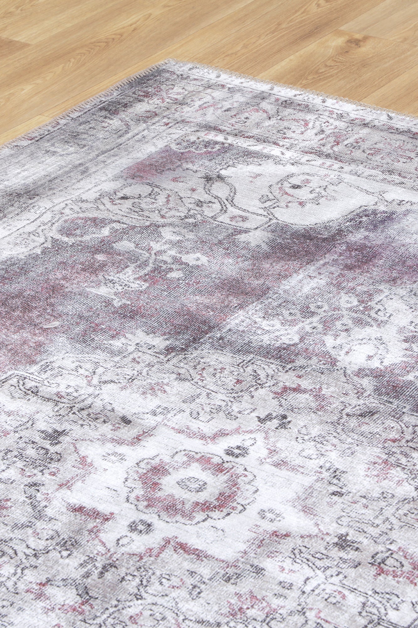 Rose Machine Washable in Purple Rug