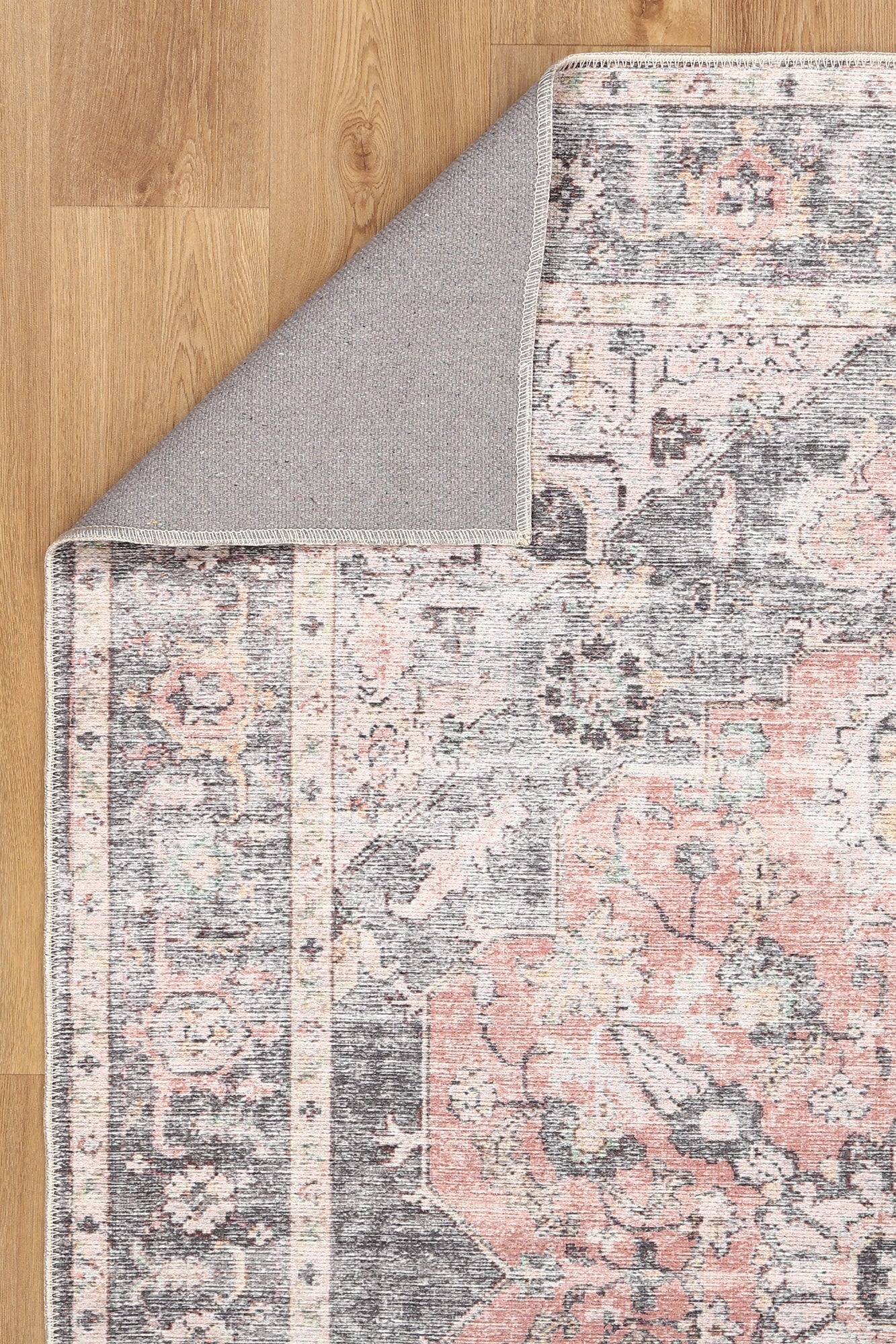 Hugo Machine Washable in Grey & Beige Rug