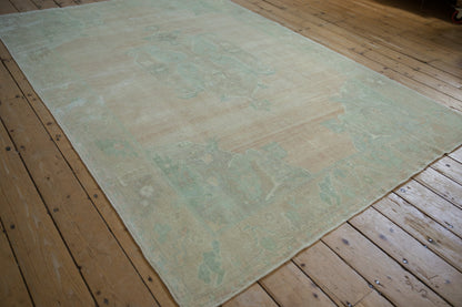 5.5x8.5 Vintage Distressed Oushak Carpet