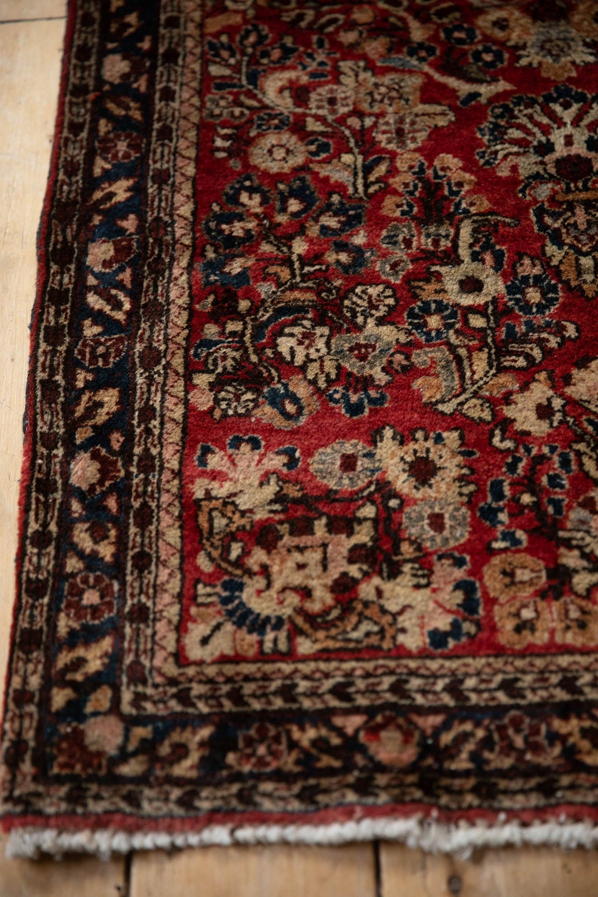 2.5x3.5 Vintage German Sarouk Rug