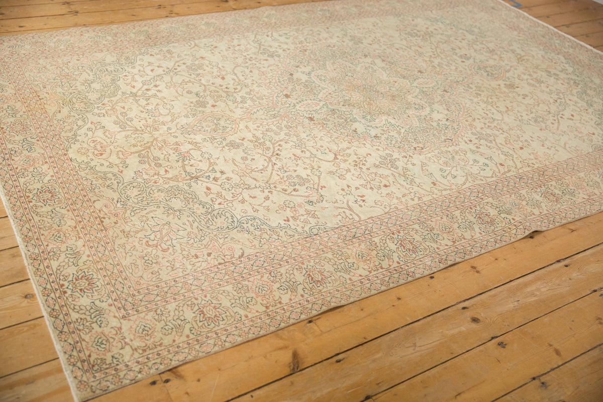 6.5x9.5 Vintage Distressed Sparta Carpet