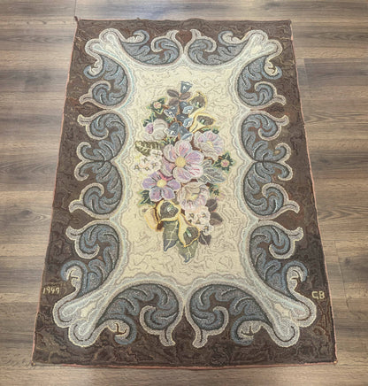 Antique American Hooked Rug 3 x 4.6, Vintage, Floral