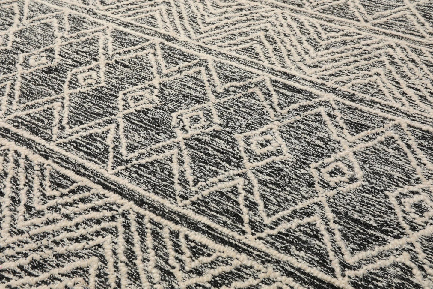 LoomBloom Multi Size Black Hand Tufted Transitional Geometric Wool Oriental Area Rug