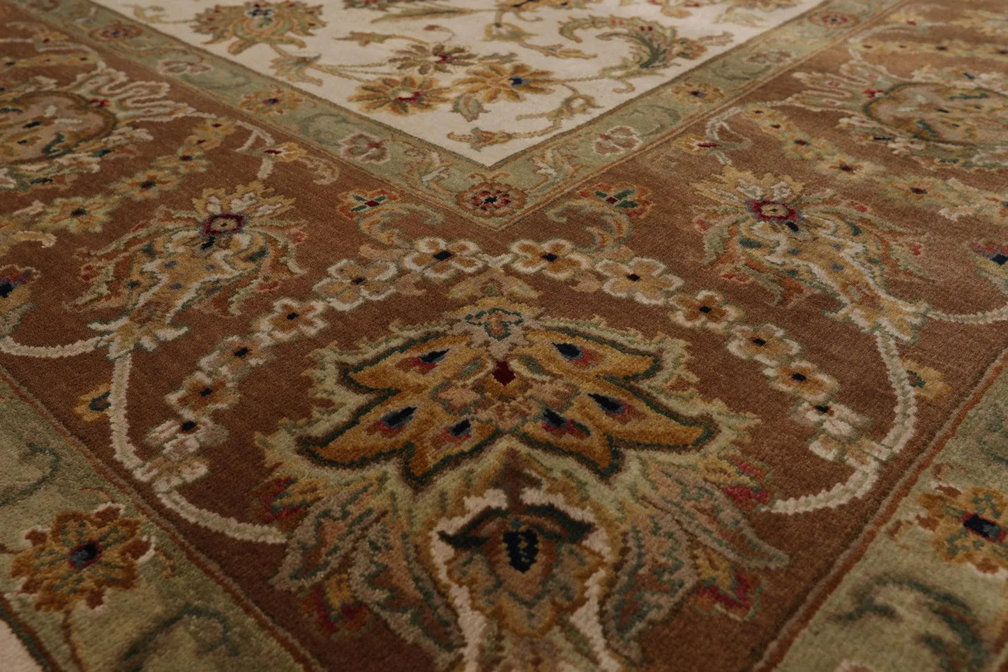 8'1'' x 9'11'' Hand Knotted 100% Wool Agra 200 KPSI Oriental Area Rug Beige