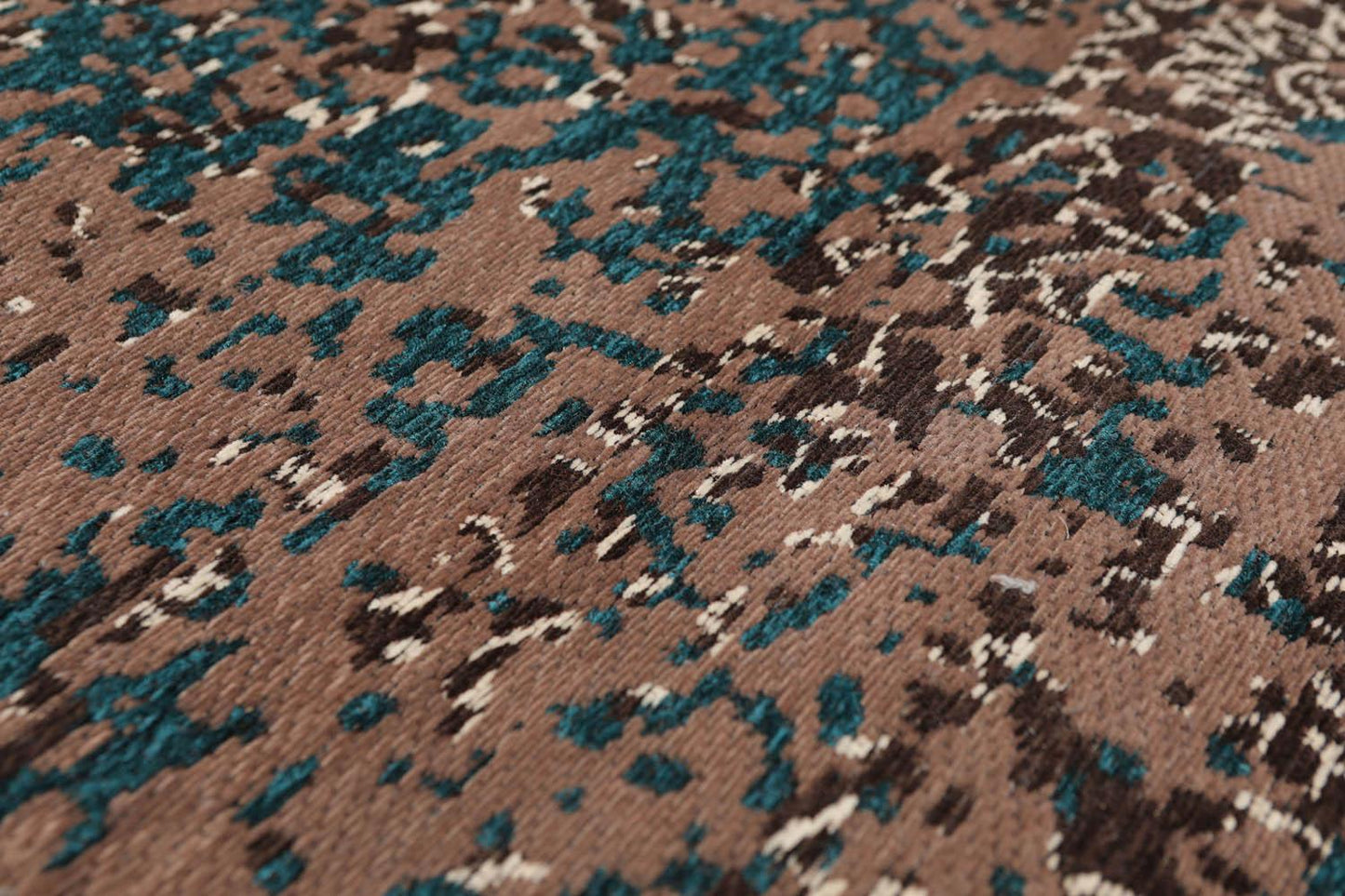 5'6" x 7'10" Handmade Erased Pattern Flatweave Area Rug Contemporary Chocolate