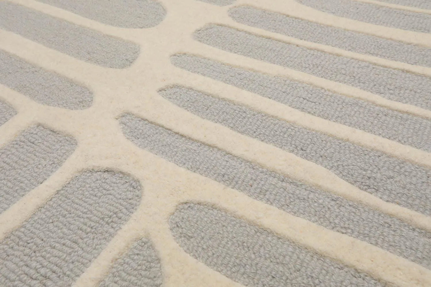5' x8' Hand Tufted Hand Made 100% Wool Designer Modern & Contemporary  Oriental Area Rug Gray,Cream Color