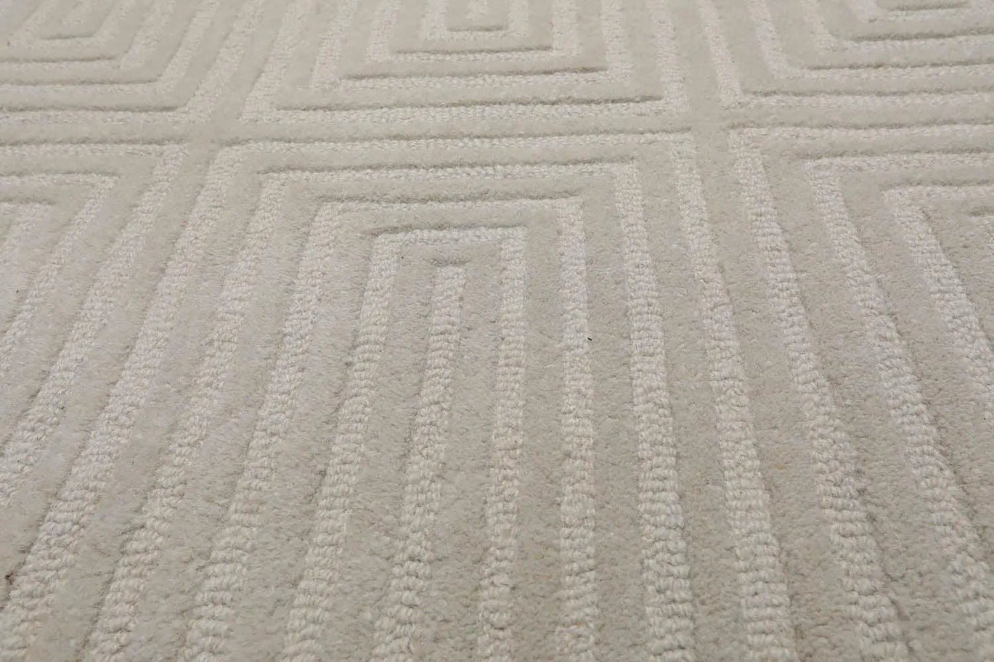 5' x8'Hand Tufted Hand Made 100% Wool Designer Modern & Contemporary  Oriental Area Rug Tone On Tone,Gray Color
