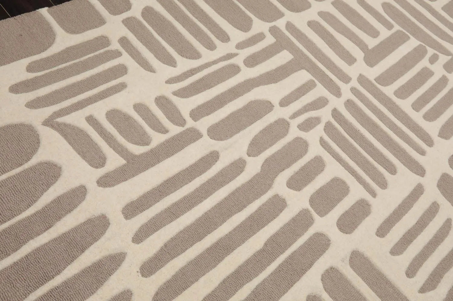 5' x8'' Hand Tufted Hand Made 100% Wool Designer Modern & Contemporary  Oriental Area Rug Taupe,Ivory Color