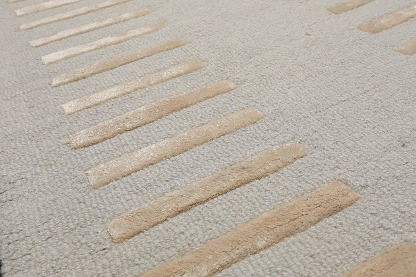 5'x7' Hand Tufted Hand Made 100% Wool Designer Modern & Contemporary  Oriental Area Rug Tone On Tone,Gray Color