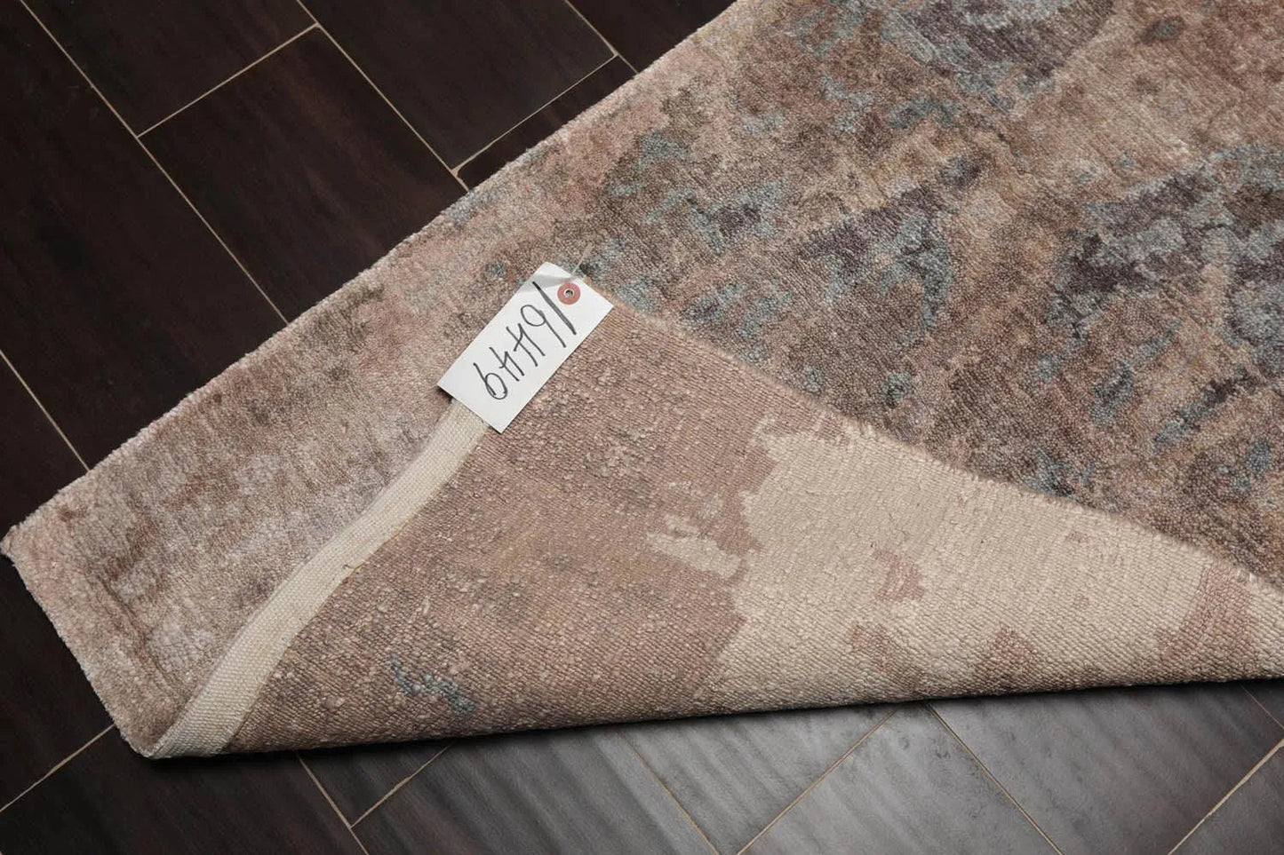 2’ x 3’ Hand Knotted Wool & Silk Transitional Tibetan Oriental Area rug Gray