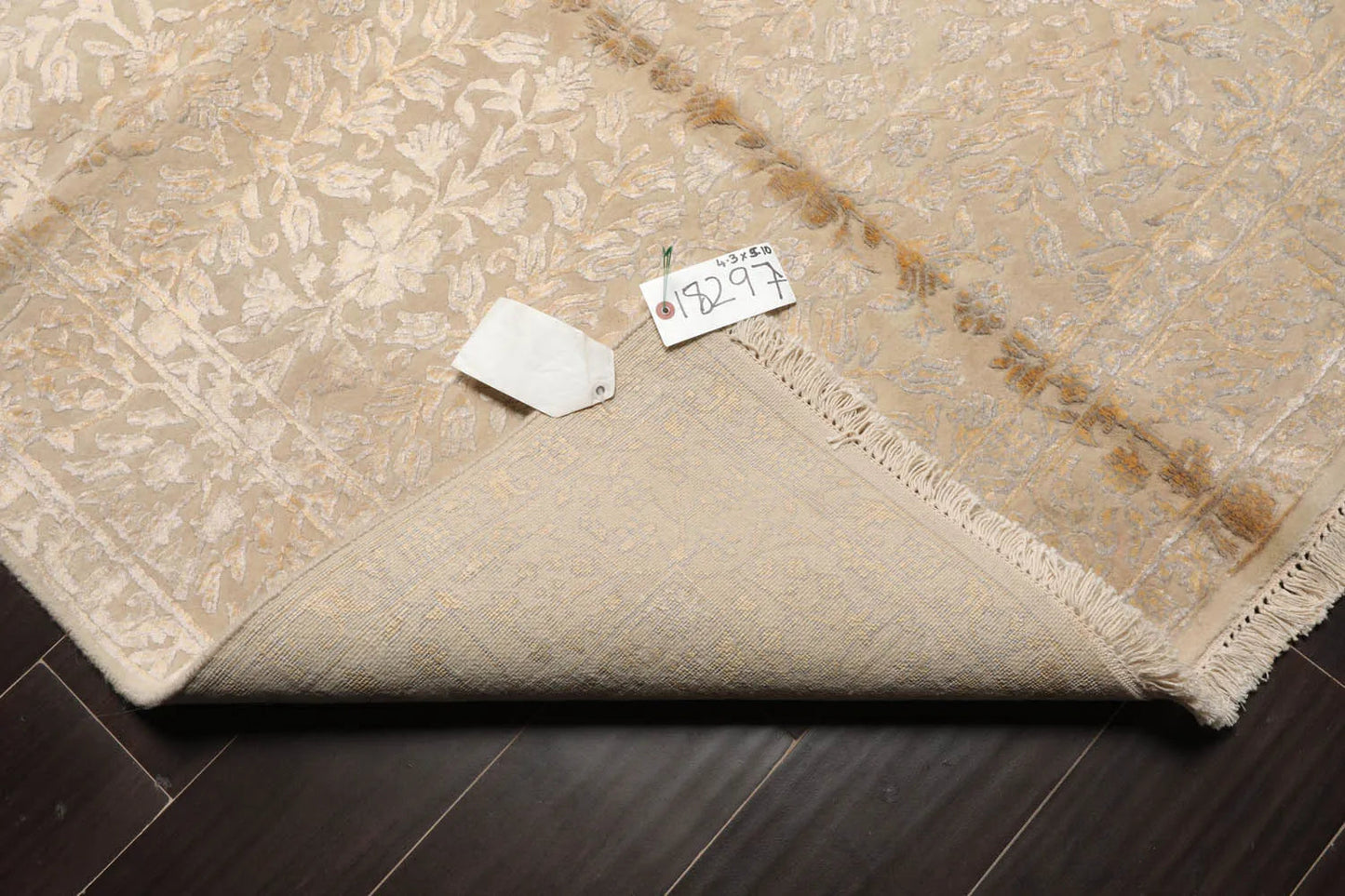 4x6 Ivory, Gray Hand Knotted Tibetan 100% Wool Tibetan Modern & Contemporary Oriental Area Rug