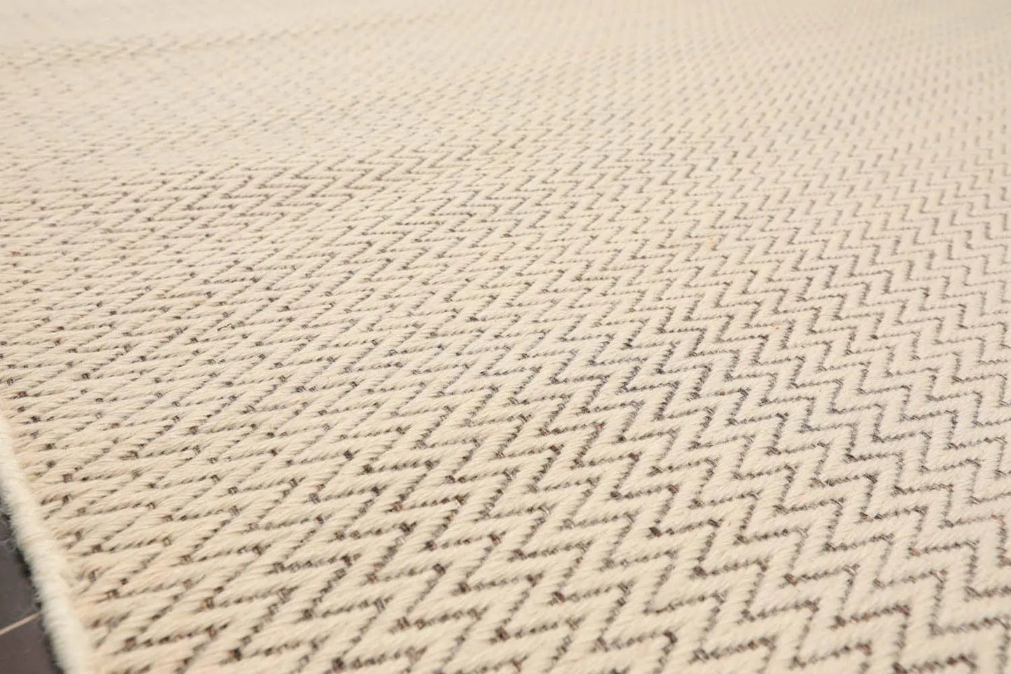 Multi Size Beige Hand Tufted Dhurry Herringbone Pattern 100% Wool Traditional Oriental Area Rug