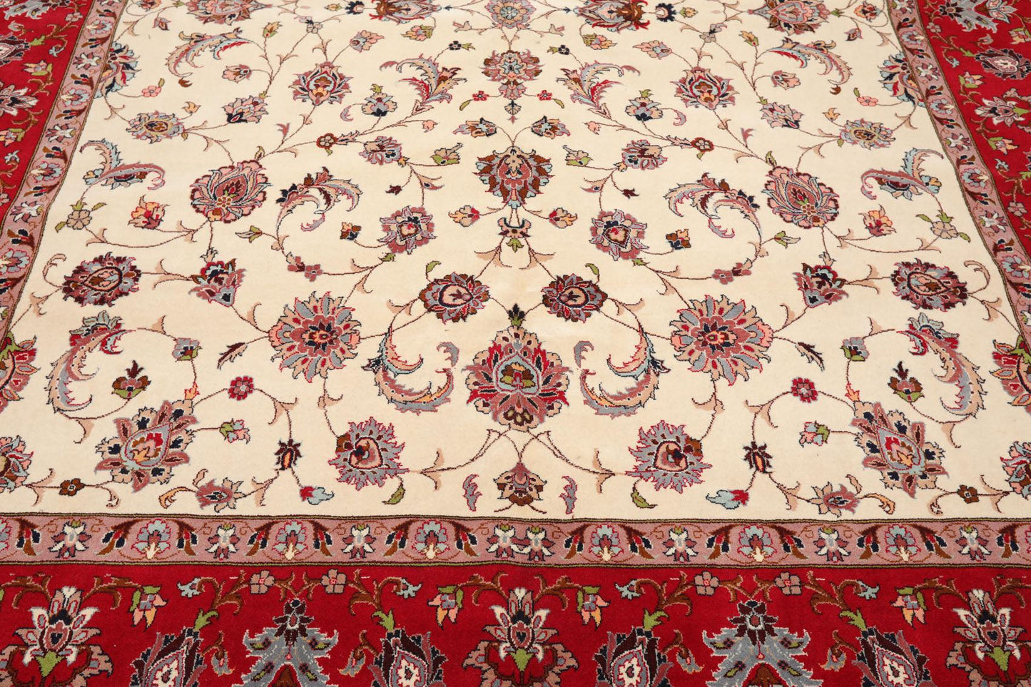 8'2''x 10'4" Hand Knotted 100% Wool 16/18 Pakpersian 300 KPSI Area Rug Ivory Red
