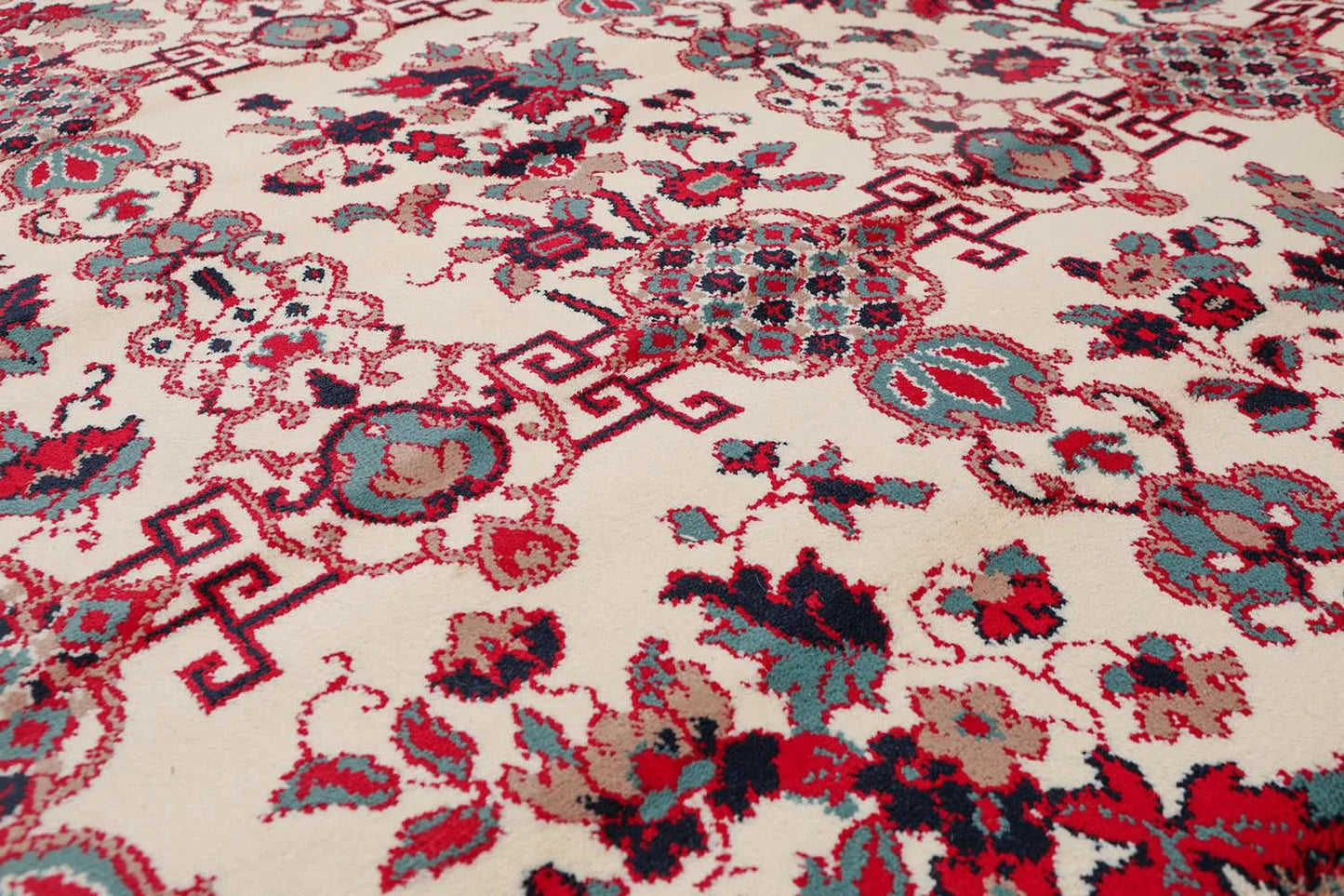 8x10 Cream, Navy Machine Made Polypropylene Traditional Oriental Area Rug