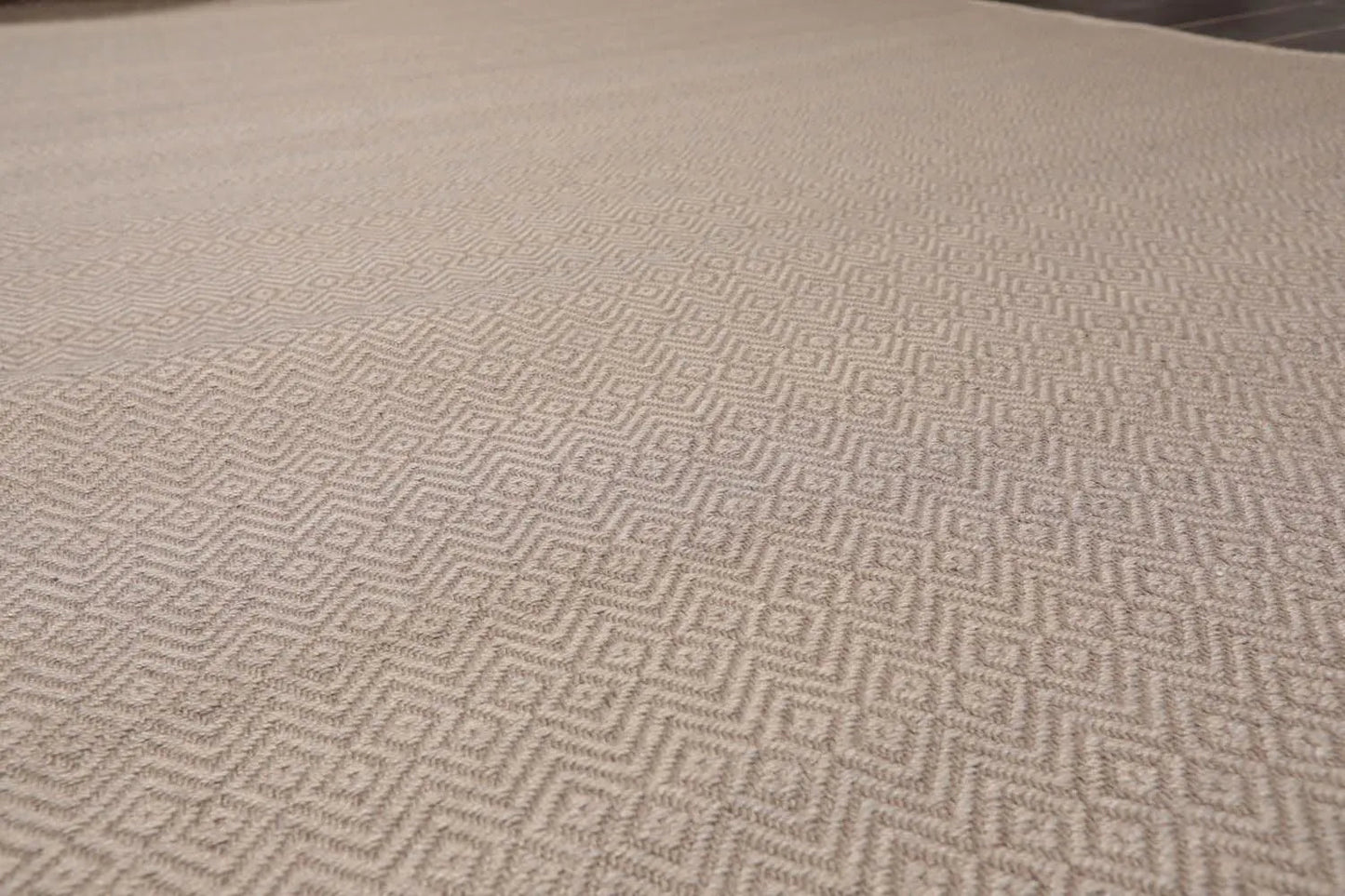 Multi Size Taupe Hand Woven Flatweave 100% Wool Traditional Oriental Area Rug