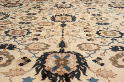 13'3"x16'9" Palace Ivory, Midnight Blue Hand Knotted 100% Wool Mahal Traditional Oriental Area Rug