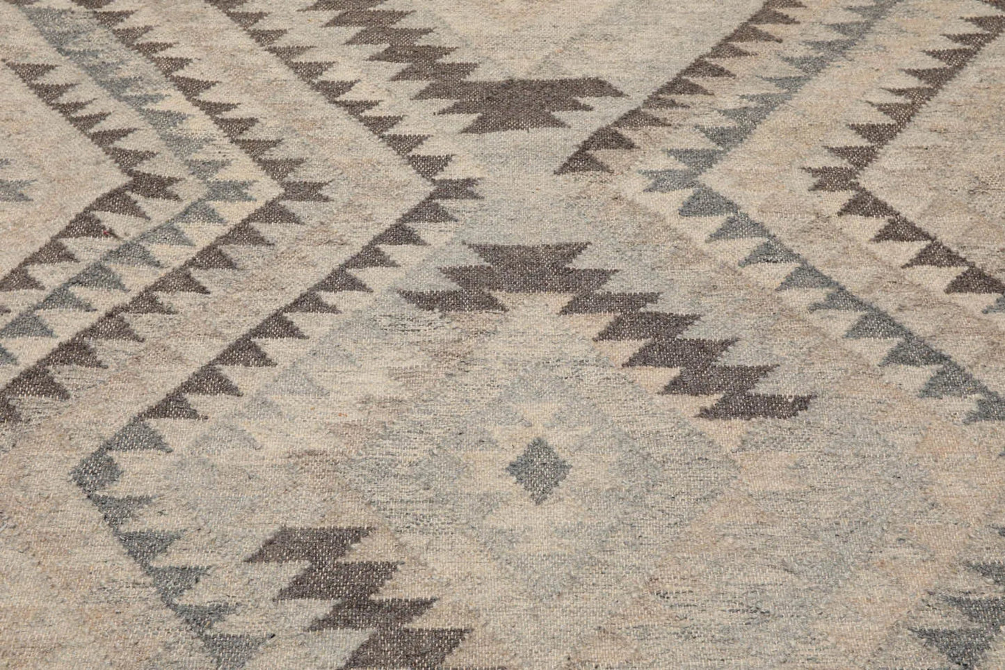 LoomBloom 5x8 Southwestern Beige Handcrafted Wool Kilim Rug