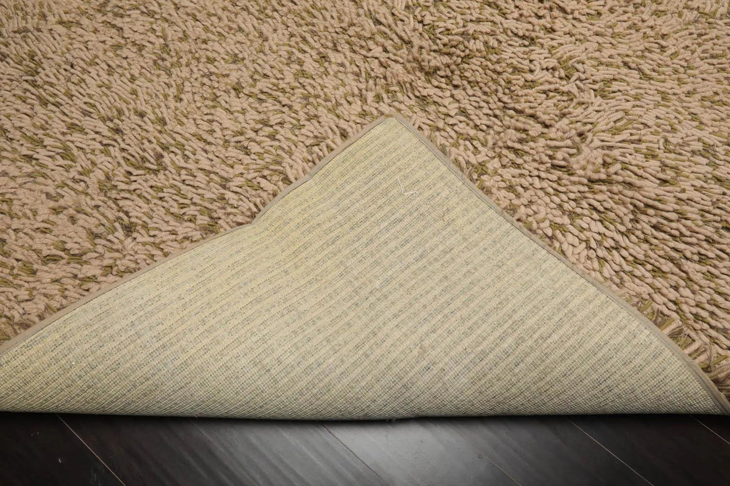 6’ x 9’ USA made Modern & Contemporary Shag Wool Oriental Area Rug Beige