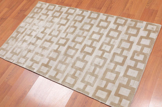 3’ x 5' Handmade Bamboo silk loop & cut pile Traditional Oriental Area rug Beige