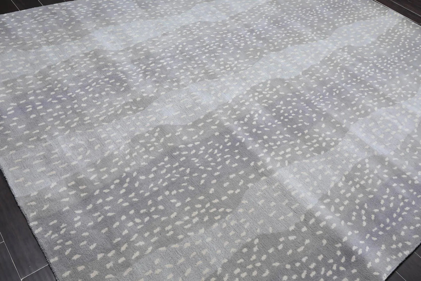 Multi Size Gray, Ivory Hand Tufted Handmade 100% Wool Animal Print Antelope Oriental Area Rug