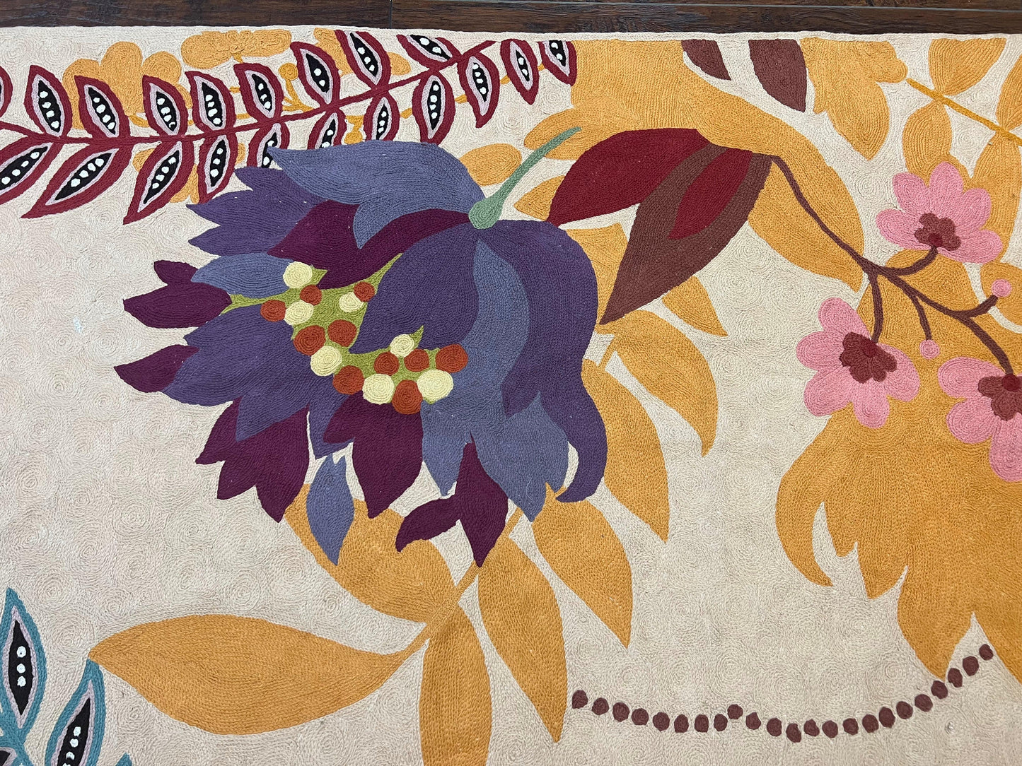Indian Chain Stitched Rug 4x6, Hand Stitched Indian Embroidery Carpet, Large Floral Design, Contemporary, Cream and Colorful Flowers, Wool