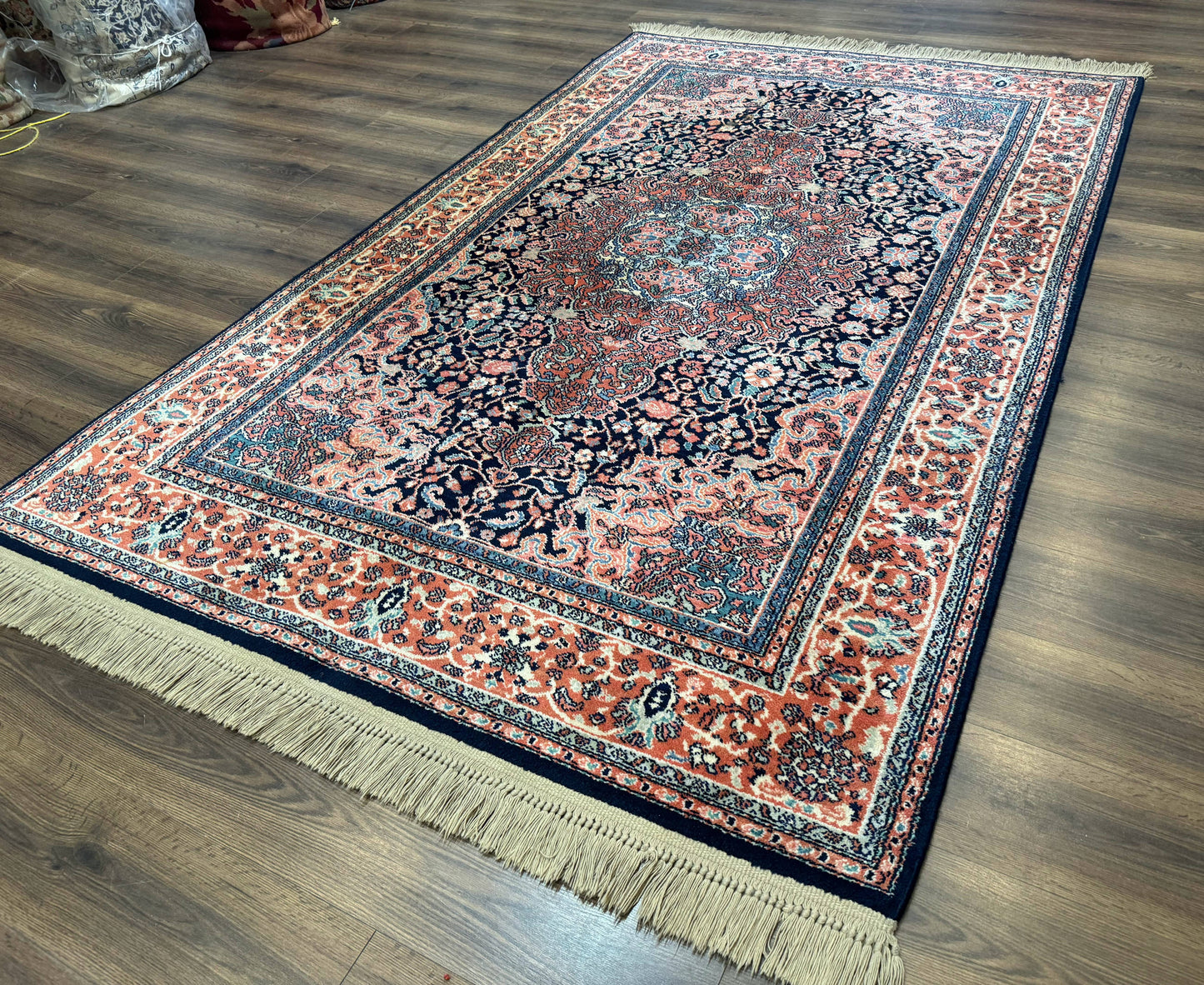Karastan Rug 5.9 x 9, Ka'shan Medallion #741, Original Collection 700 Series, Discontinued, Wool Pile