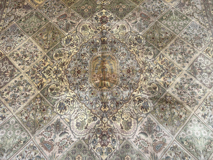 Pak Persian Rug 9x12, Diamond Panel Design, Fine 225 KPSI, Wool