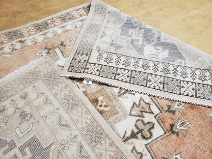 Antique Moroccan Rug 5x7 Tribal Carpet, Hand-Knotted Soft Wool Pile, 5 x 7 Area Rug, Berber Rug, Geometric Open Field Medallion, Pink Ivory