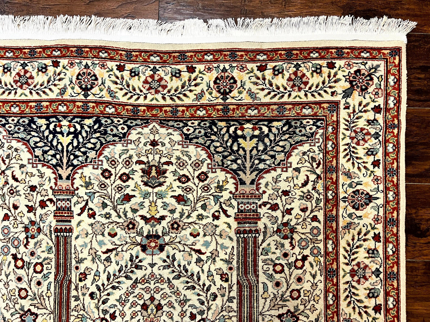 Pak Perisan Prayer Rug 4x6, Tree of LIfe Carpet, Handmade Vintage Wool Rug, Beige, Floral Vases