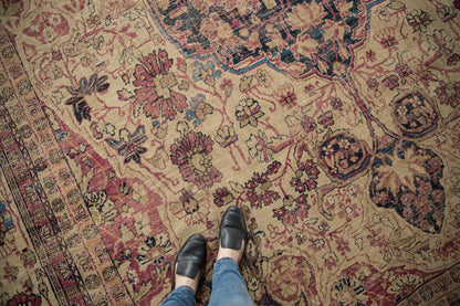 11.5x19.5 Antique Kermanshah Carpet