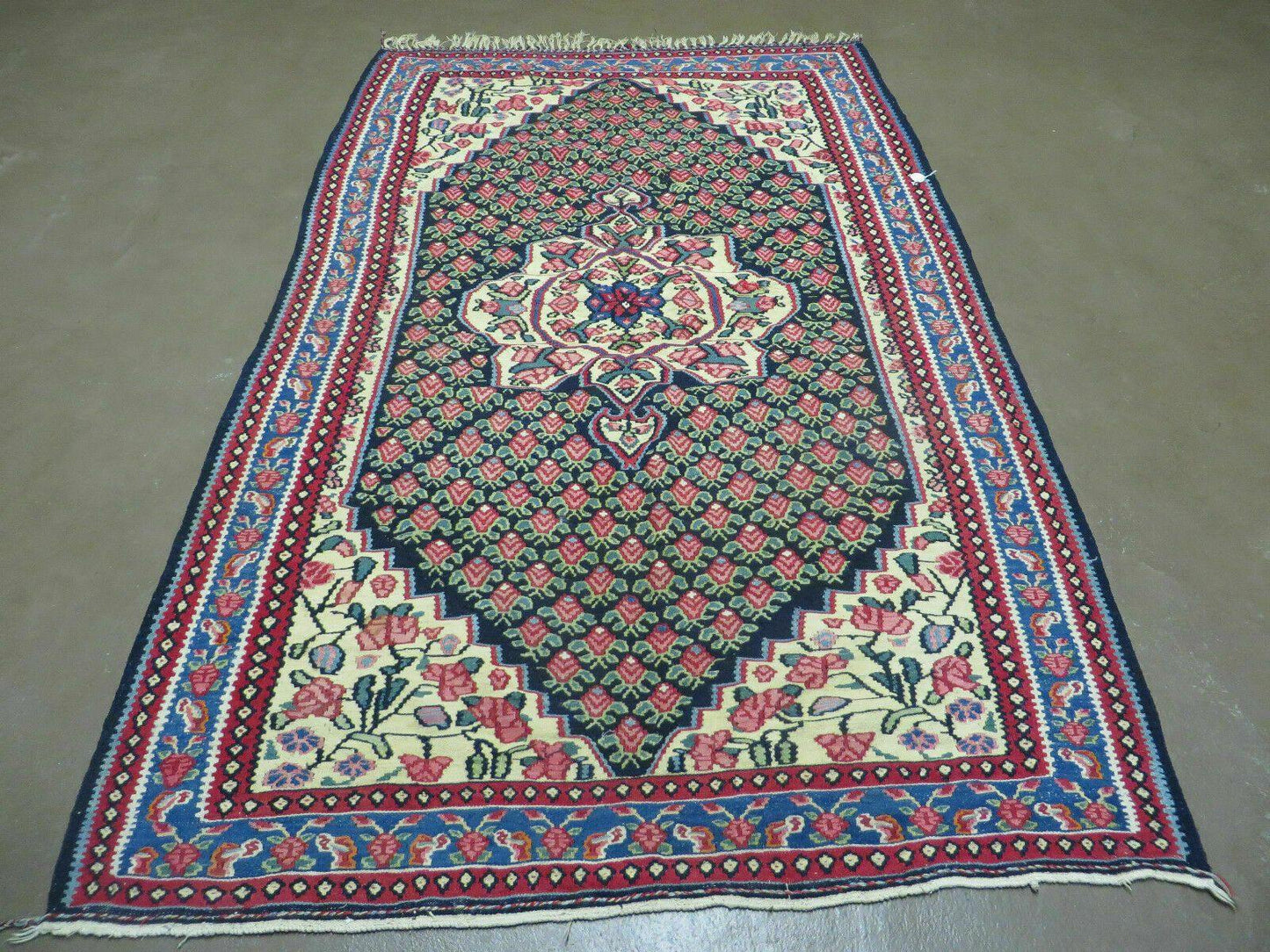 4' X 6' Vintage Handmade Turkish Flat weave Rug Tribal