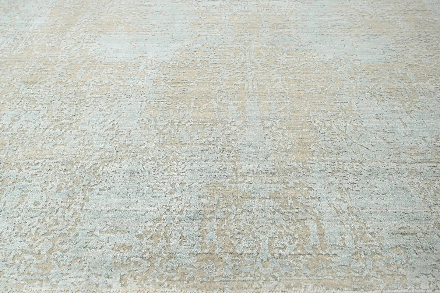 8x10 Blue, Gray Hand Knotted 100% Wool Transitional Oriental Area Rug