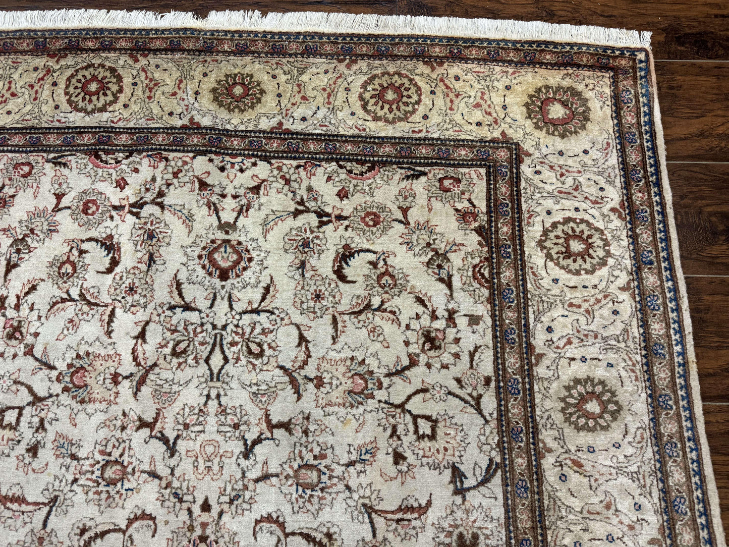 Persian Kashan Rug 5x7, Beige, Fine 250 KPSI